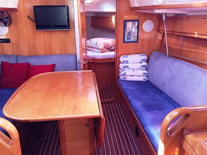 Bavaria 34 Cruiser in Primošten / Marina Kremik - Photo 4