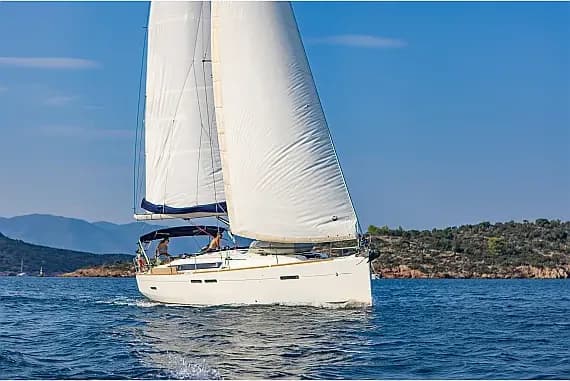 Sun Odyssey 449 in Kefalonia / Agia Effimia - image 1
