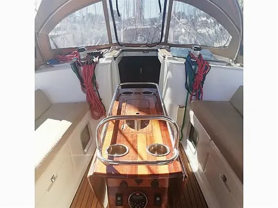 Sun Odyssey 43 in Athens / Alimos Marina - Photo 1