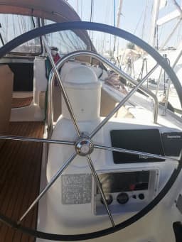 Sun Odyssey 43 in Athens / Alimos Marina thumbnail 6