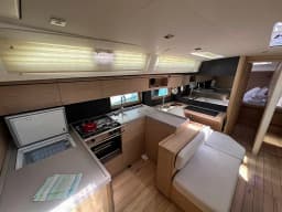Oceanis 51.1 in Corfu / Gouvia / D-Marin Marina Gouvia thumbnail 17