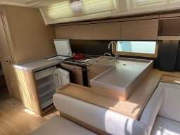 Oceanis 51.1 in Corfu / Gouvia / D-Marin Marina Gouvia thumbnail 19