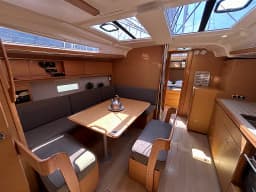 Dufour 430 in Corfu / Gouvia / D-Marin Marina Gouvia thumbnail 23