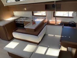 Oceanis 51.1 in Athens / Alimos Marina thumbnail 13