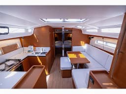 Sun Odyssey 440 in Kaštel Gomilica / Marina Kaštela thumbnail 2