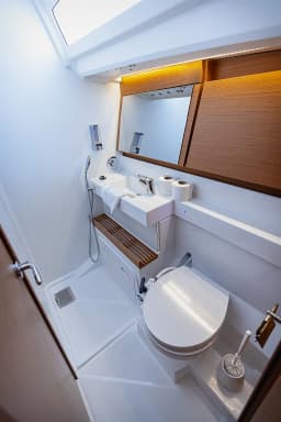 Sun Odyssey 440 in Kaštel Gomilica / Marina Kaštela thumbnail 23