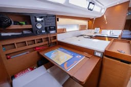 Sun Odyssey 440 in Kaštel Gomilica / Marina Kaštela thumbnail 7