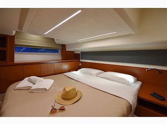 Prestige 42 Fly in Mallorca / El Arenal / Club Nàutic S`Arenal - Photo 2