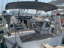 Hanse 388 in Lefkada / Port of Lefkas thumbnail 14