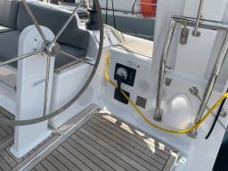 Hanse 388 in Lefkada / Port of Lefkas thumbnail 8
