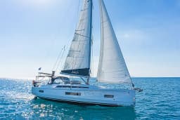Oceanis 40.1 in Athens / Alimos Marina thumbnail 19