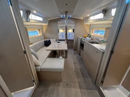 Oceanis 38.1 in Pula / Tehnomont Marina Veruda thumbnail 2