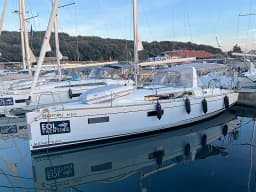 Oceanis 38.1 in Pula / Tehnomont Marina Veruda thumbnail 20