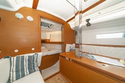 Sun Odyssey 349 in Volos / Port of Volos thumbnail 4