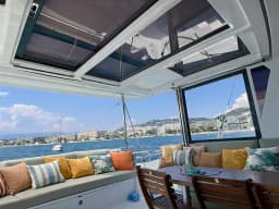 Bali 4.2 in Cannes / IGY Vieux-Port de Cannes thumbnail 11