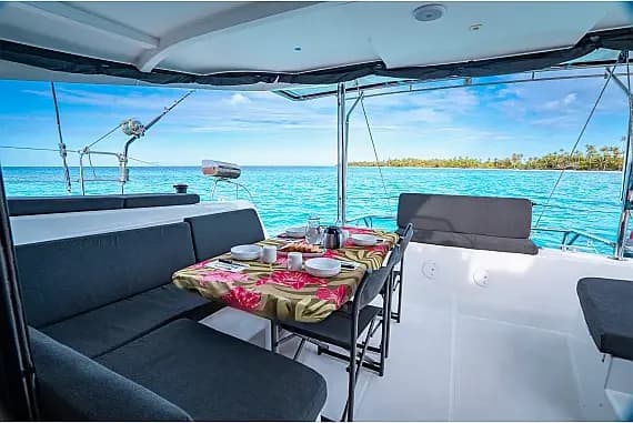 Lagoon 42 in Papeete, Tahiti / Papeete - Photo 3