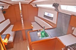 Sun Odyssey 349 in Volos / Port of Volos thumbnail 6