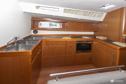 Oceanis 48 in Puntone / Marina di Scarlino thumbnail 10