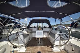 Bavaria C42 in Sukošan / D-Marin Dalmacija Marina thumbnail 16
