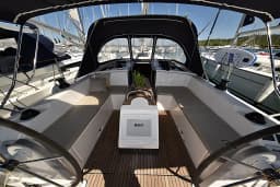 Bavaria C42 in Sukošan / D-Marin Dalmacija Marina thumbnail 17