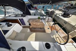 Bavaria C42 in Sukošan / D-Marin Dalmacija Marina thumbnail 20