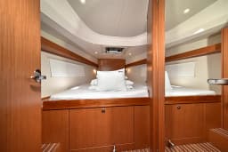 Bavaria C42 in Sukošan / D-Marin Dalmacija Marina thumbnail 26