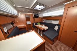 Bavaria C42 in Sukošan / D-Marin Dalmacija Marina thumbnail 36