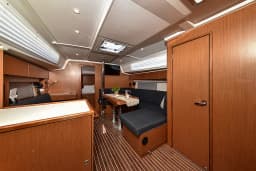 Bavaria C42 in Sukošan / D-Marin Dalmacija Marina thumbnail 37