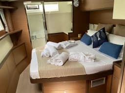 Lagoon 52F in Sicily / Capo d'Orlando Marina thumbnail 14