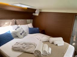 Lagoon 52F in Sicily / Capo d'Orlando Marina thumbnail 15