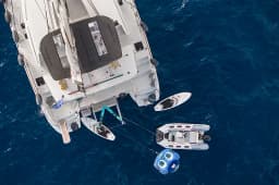 Lagoon 450 Fly in Santorini / Vlichada port thumbnail 3