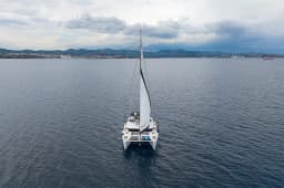 Lagoon 450 Fly in Santorini / Vlichada port thumbnail 46