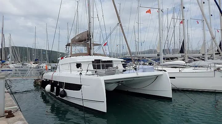 Bali 4.2 in Lefkada / Nikiana Marina - Photo 4