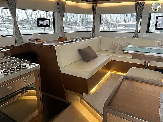Lagoon 50 in Athens / Alimos Marina - Photo 3