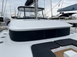 Lagoon 50 in Athens / Alimos Marina thumbnail 6