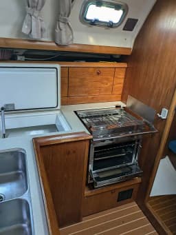 Sun Odyssey 37 in Corfu / Gouvia / D-Marin Marina Gouvia thumbnail 9