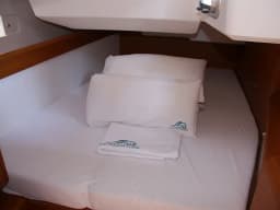 Sun Odyssey 479 in Marmaris Yacht Marina thumbnail 24