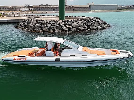 Pirelli 42 in Castellammare di Stabia / Marina di Stabia - Photo 1
