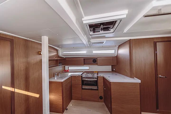 Oceanis 40.1 in Marmaris / Netsel Marmaris Marina - Photo 2