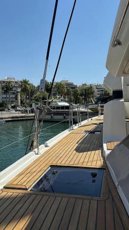 Lagoon 50 in Piraeus / D-Marin Zea Marina thumbnail 19
