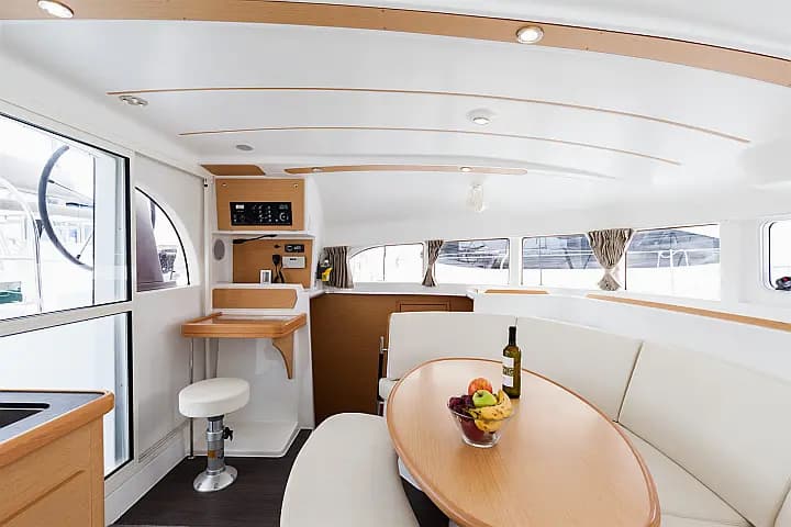 Lagoon 380 S2 in Preveza Main Port - Photo 5