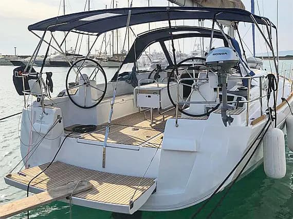 Sun Odyssey 519 in Palairos / Marina Paleros - Photo 1