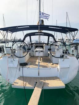 Sun Odyssey 519 in Palairos / Marina Paleros thumbnail 14