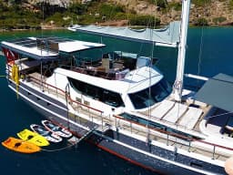 Gulet in Göcek Mucev Marina thumbnail 8