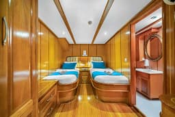 Gulet in Fethiye / Marina Yat Limani thumbnail 24