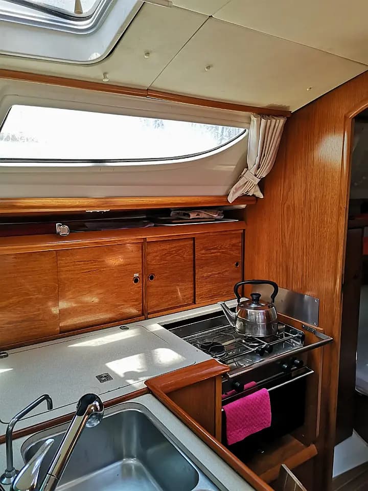 Sun Odyssey 35 in Nea Peramos - Attica / Nea Peramos - Photo 5