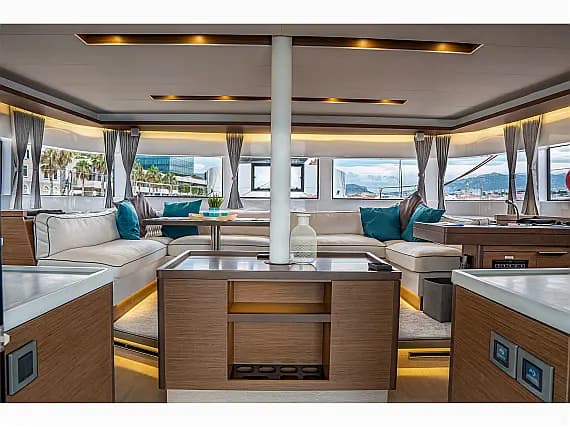 Lagoon 50 in Kaštel Gomilica / Marina Kaštela - Photo 3