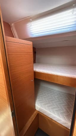 Dufour 470 in Sicily / Furnari / Marina Portorosa thumbnail 9