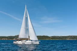 Dufour 530 in Sardinia / Cannigione thumbnail 11