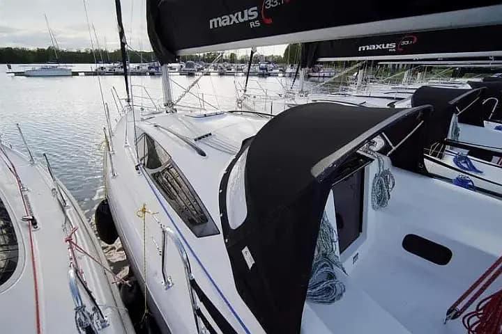 Maxus 33.1 RS in Węgorzewo / Port Sztynort - Photo 4